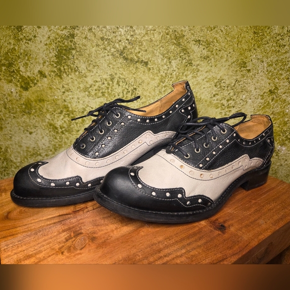 Vintage Y2k John Fluevog \